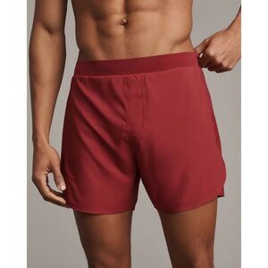 Rhone 5” Extra Mile Short-Lined in Red Brick Size M